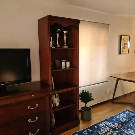 Hubane Vanalinnas Apartment *