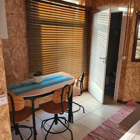 Hubane Vanalinnas Apartment